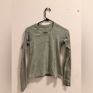 Lululemon swiftly tech top